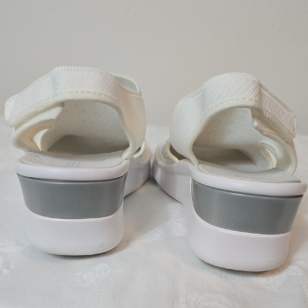 Bzees White Rhinestone Slip-On Slingback Sandals - Picture 9 of 16